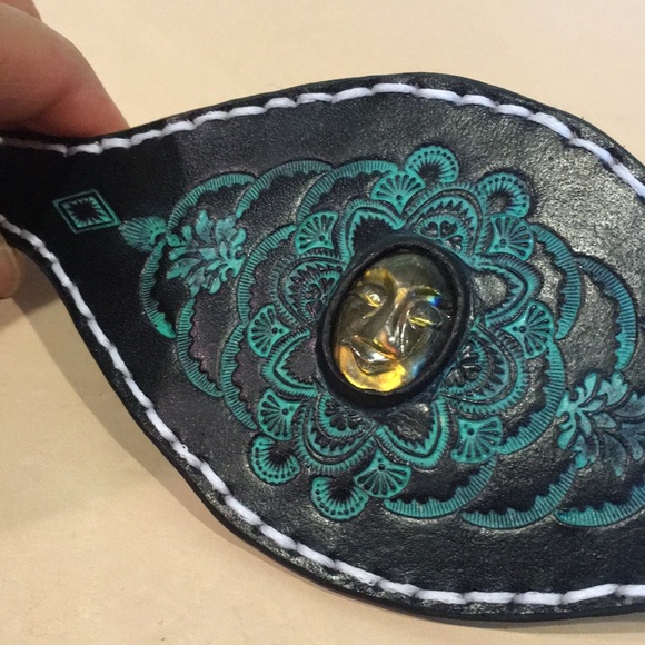 Tooled Leather Cuff Bracelet Carved Labradorite Face Inlay Boho Mandala Style - Picture 9 of 12